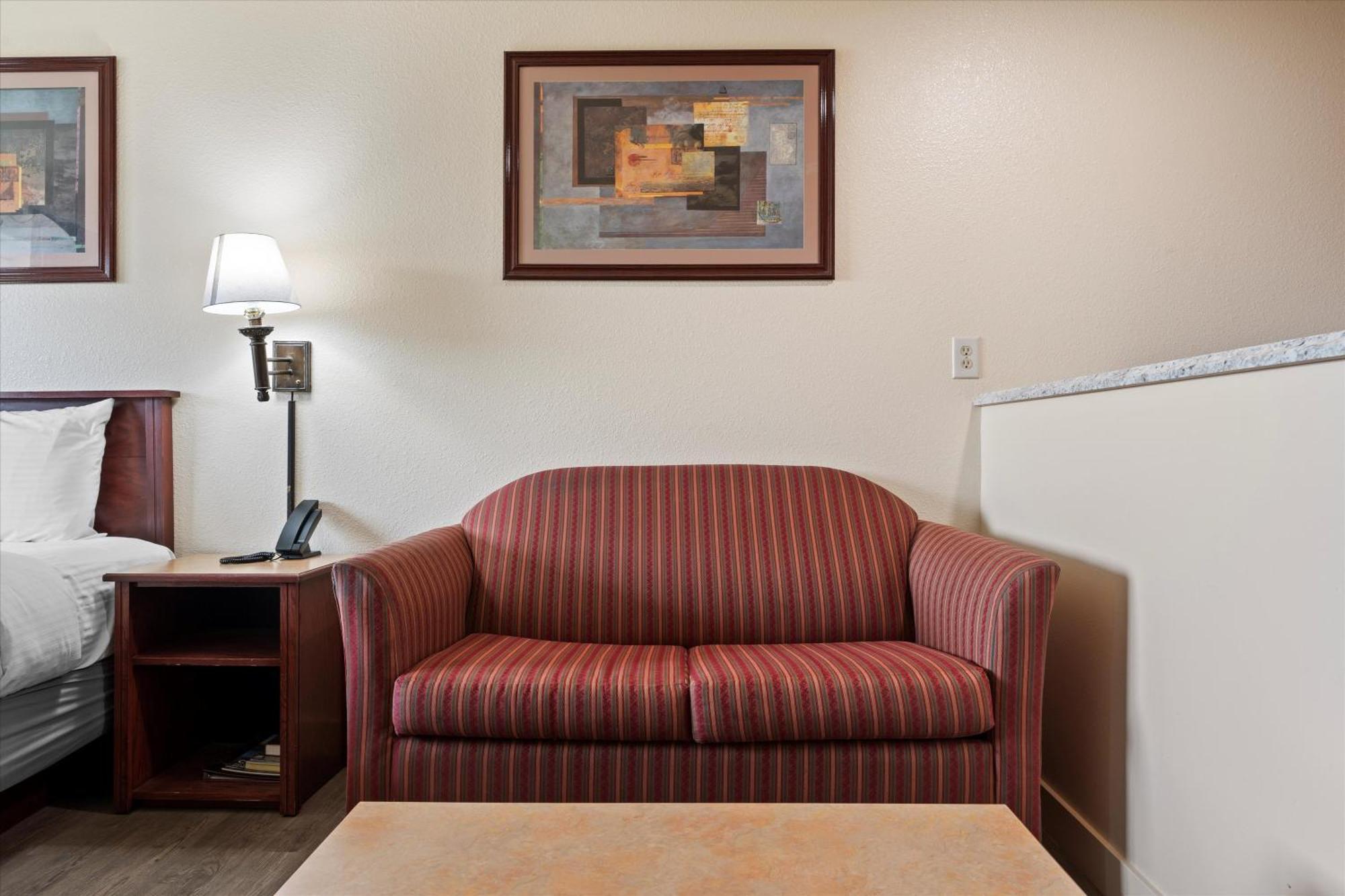 Quincy Inn And Suites 외부 사진